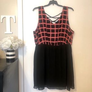 Black and Pink Sleeveless Plus Size Dress from Forever 21